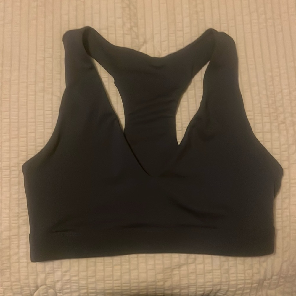 Fabletics sports bra